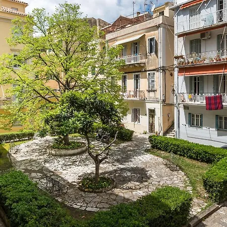Lorenzo Mavili Apartman *