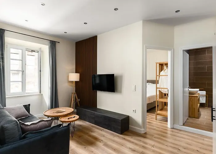 Apartment Lorenzo Mavili